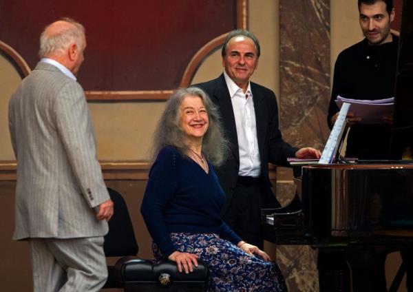 Piano great Argerich scraps more concerts over illness