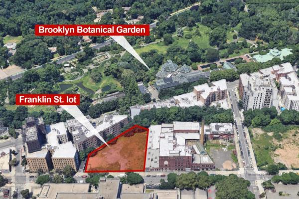 An aerial map view showing the Brooklyn Botanical Garden and an empty lot on nearby Franklin St.